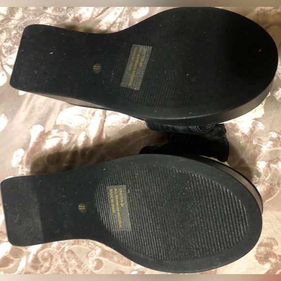 Black Sandal Wedge w Black Bow Open Toe - Picture 6 of 6